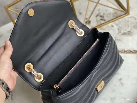 Cheap NEW VUITTON WAVE BAG LOUIS CHAIN 0701